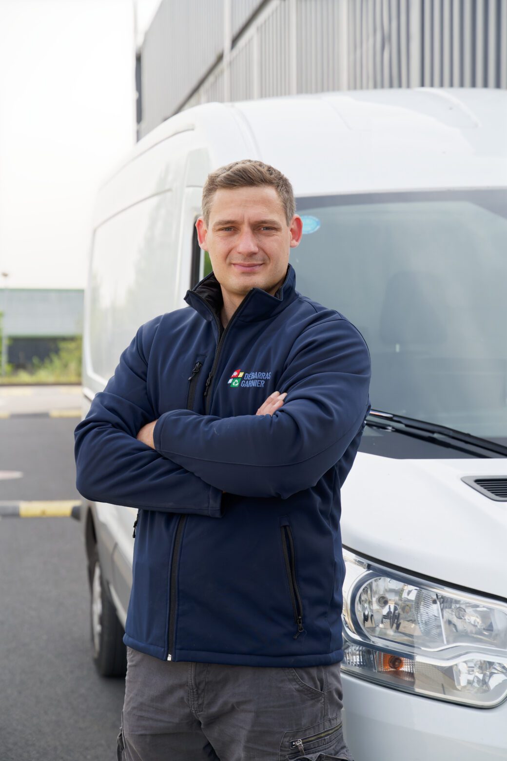 Maison entièrement vidée après débarras dans le val de marne, pièces dégagées et prêtes à être réaménagées